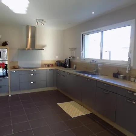 Maison Saint-palais-sur-mer, 4 Pieces, 6 Personnes - Fr-1-305-1384 *