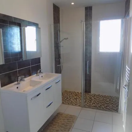Maison Saint-palais-sur-mer, 4 Pieces, 6 Personnes - Fr-1-305-1384 Сasa de vacaciones *